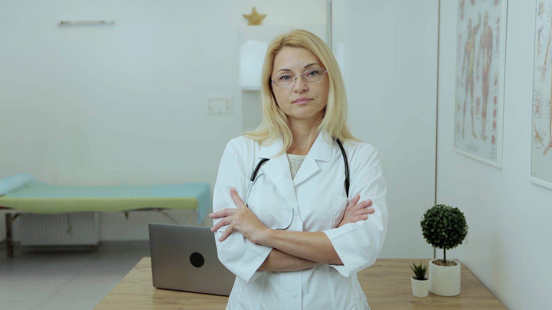 GMC-registered medical cannabis doctor UK patient consultation specialist prescription